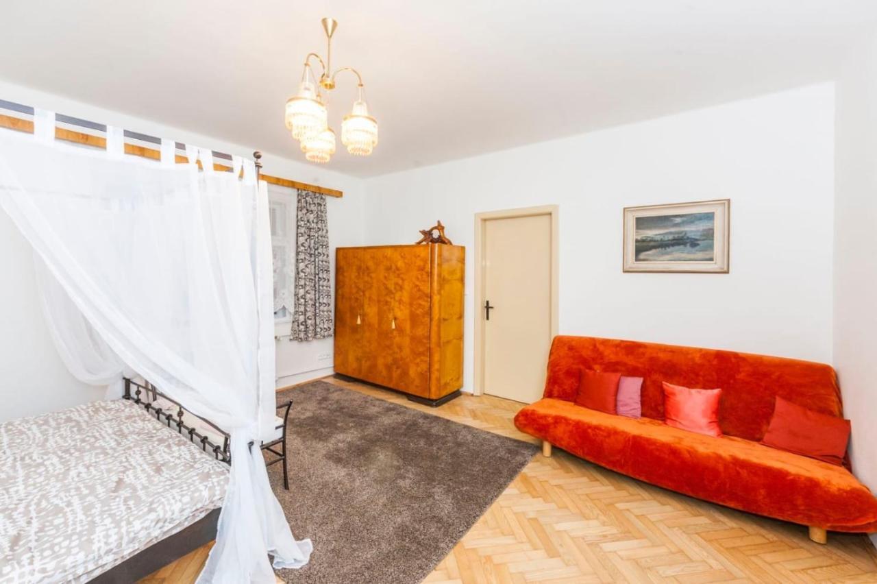 Fairytale Apartment Under The Castle - 5 Min City! Cesky Krumlov Exterior photo