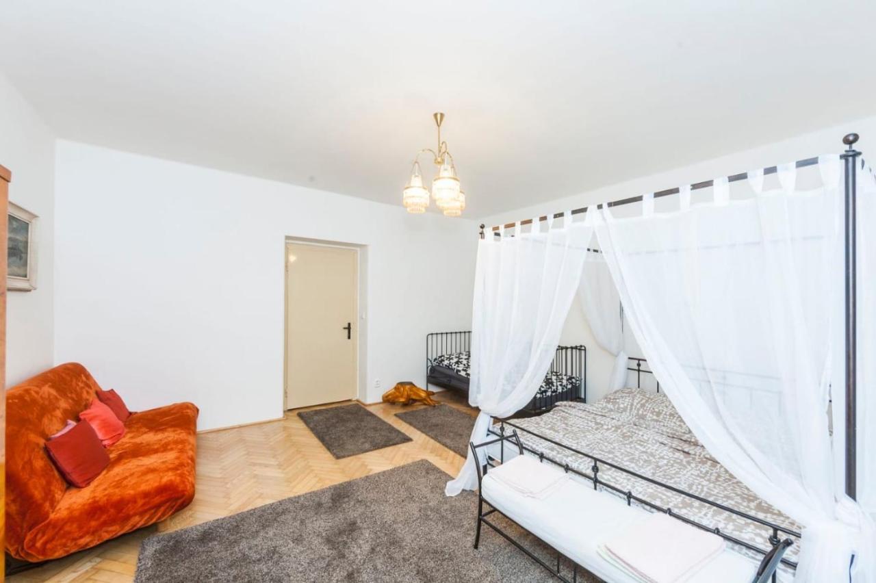 Fairytale Apartment Under The Castle - 5 Min City! Cesky Krumlov Exterior photo